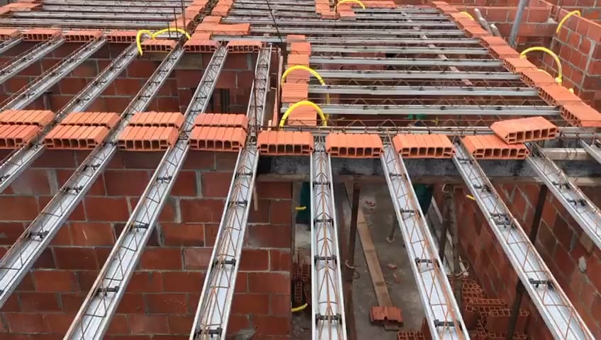 Lajes H8 com Lajota Cerâmica em Jardim Tranquilidade - Guarulhos